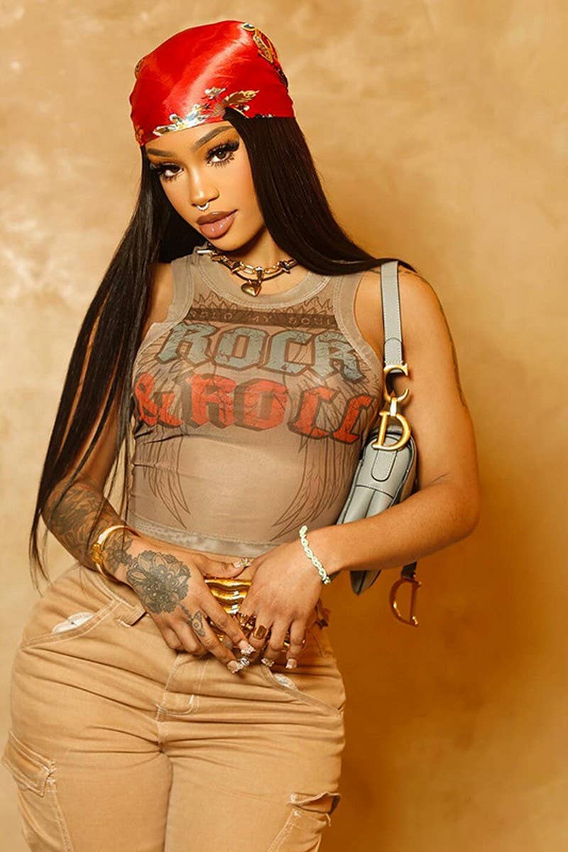 CWTBLSL01041_SLEEVELESS PRINTED SLIM FIT CROP TANK TOP