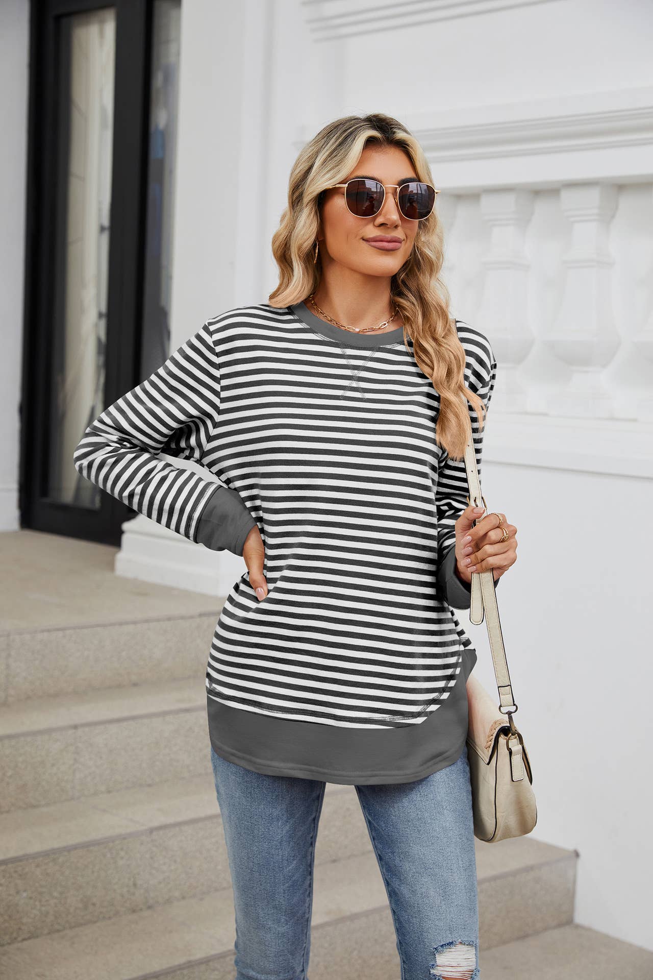 Crew-neck striped long-sleeved hoodie