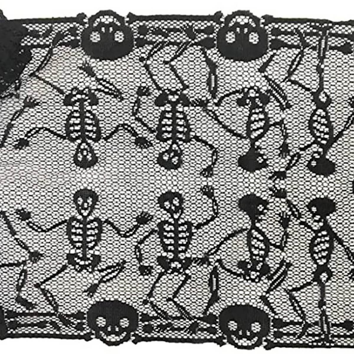 HALLOWEEN TABLE RUNNER LACE SKULL TABLE RUNNER