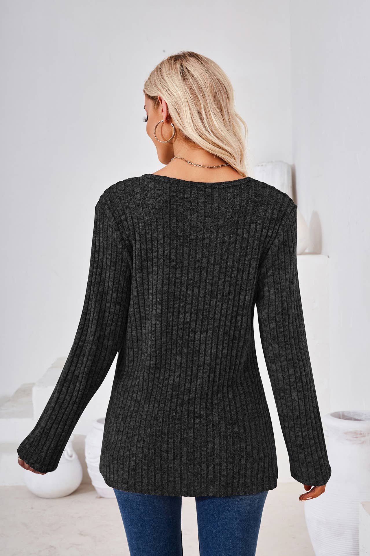 CREW-NECK BUTTON-UP LONG-SLEEVED LOOSE T-SHIRT