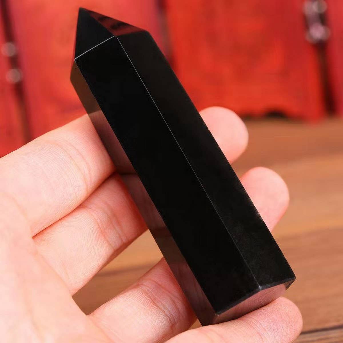 Obsidian Crystal Point Hex Tower_CWMM8110