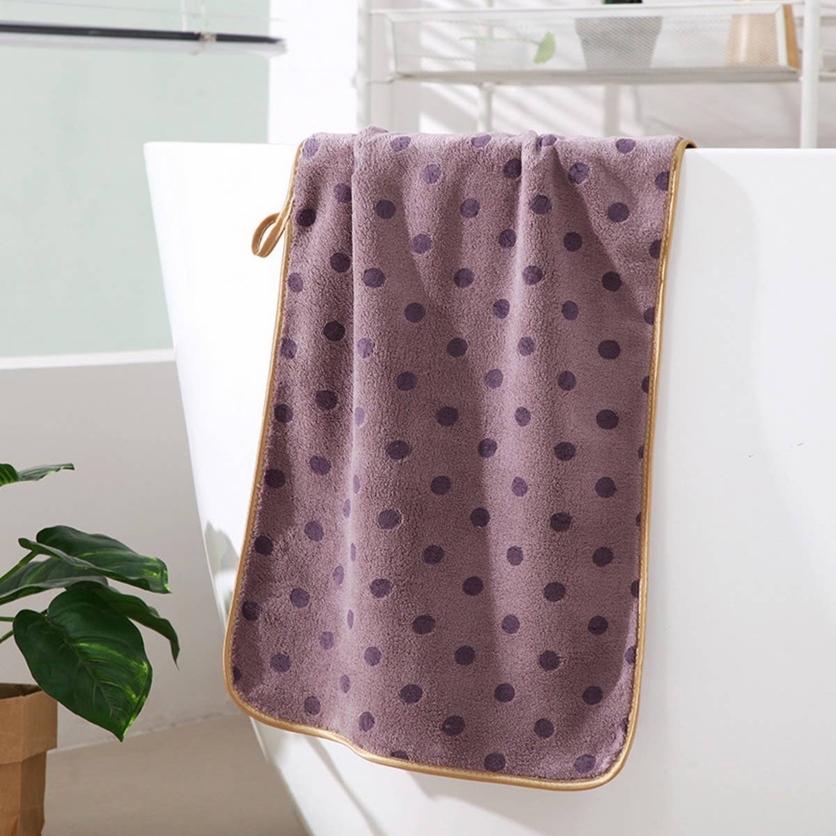 CORAL FLEECE POLKA DOT ABSORBENT FACE TOWEL