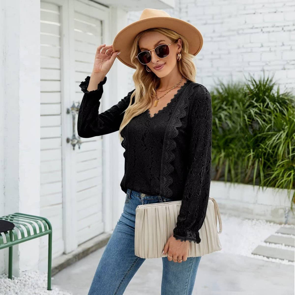 Cut-out lace sexy long sleeve lace top