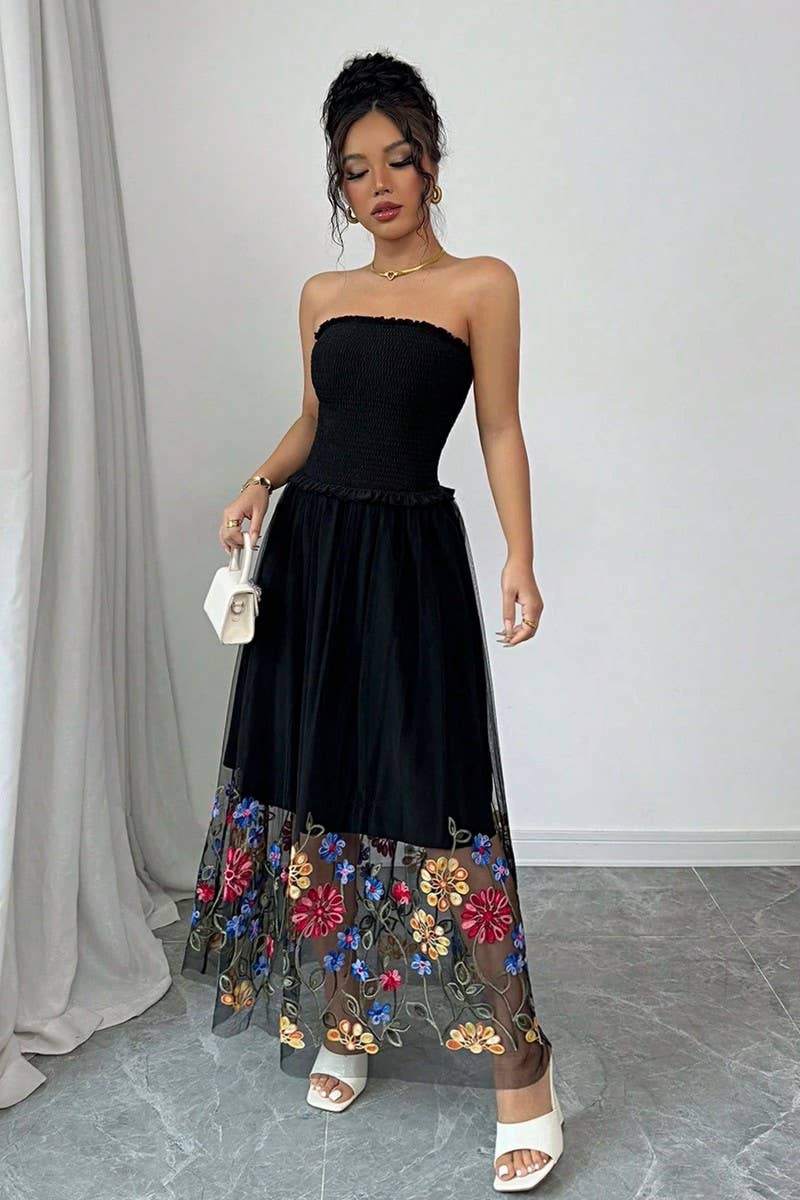 CWDTD0474_ELEGANT FLORAL EMBROIDERED STRAPLESS MAXI DRESS