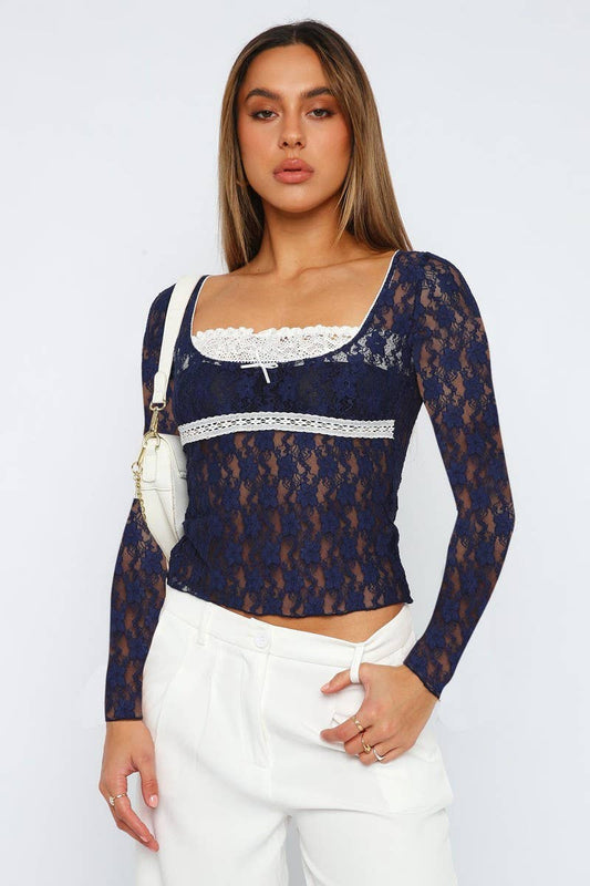 CWTBLL1620_SQUARE NECK LACE PANEL PULLOVER TOP