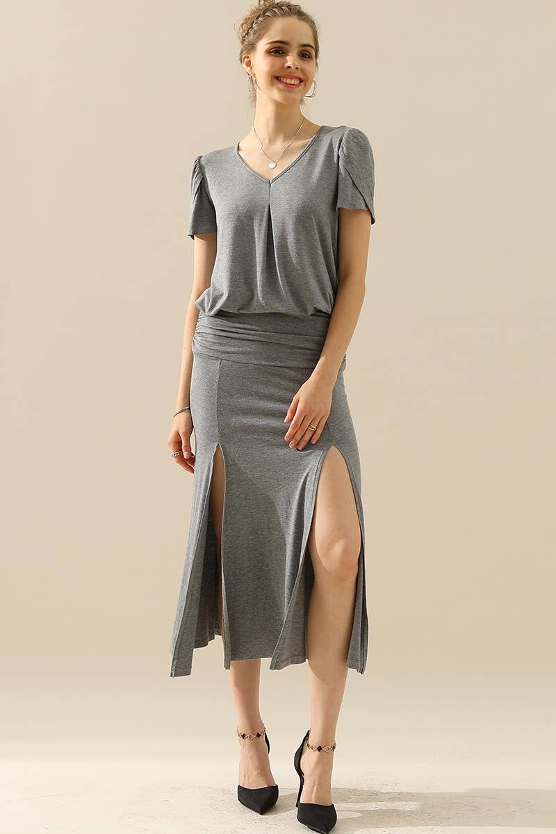 CWTTS561_SOLID V NECK SHORT TULIP SLEEVE TUNIC TOPS