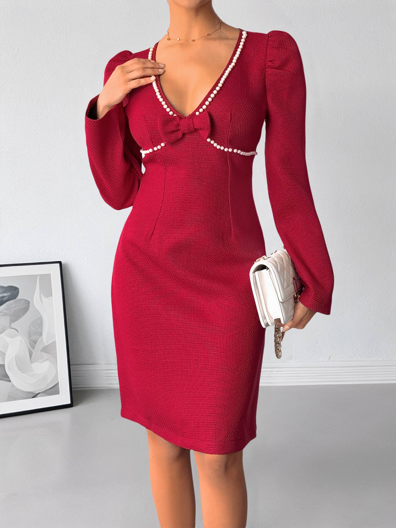 Bow pearl deep V-neck long-sleeved dress