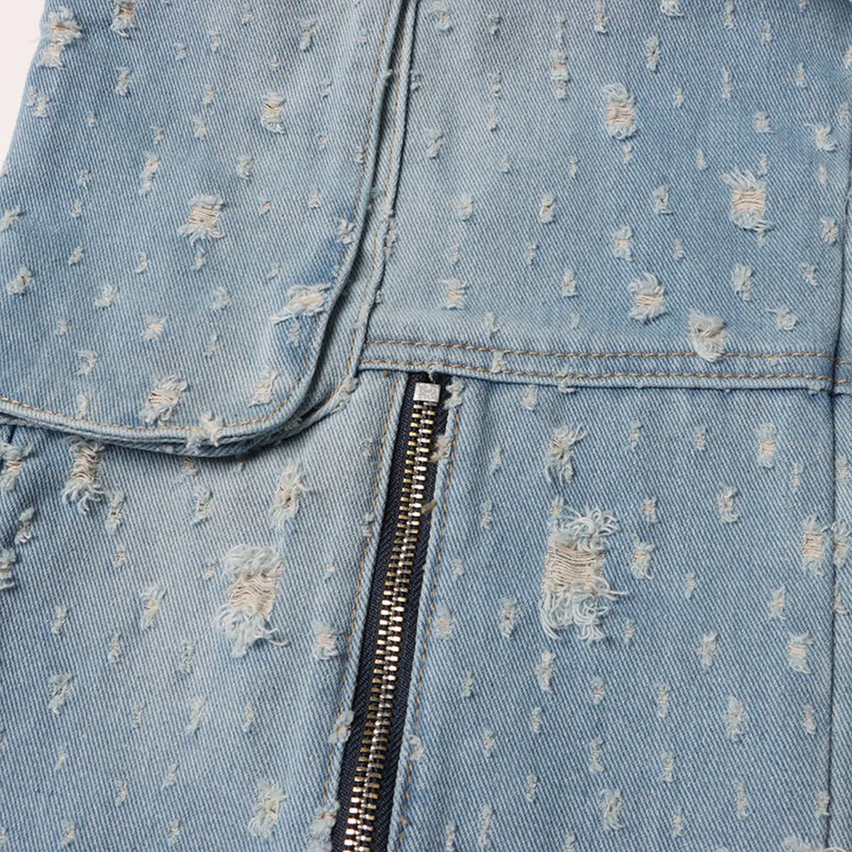 WASHED AND DISTRESSED STRAIGHT LEG JEANS
