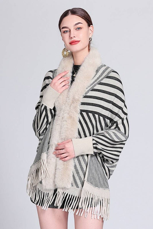 CWOCAL0971_STRIPED FRINGED KNITTED CAPE CARDIGAN