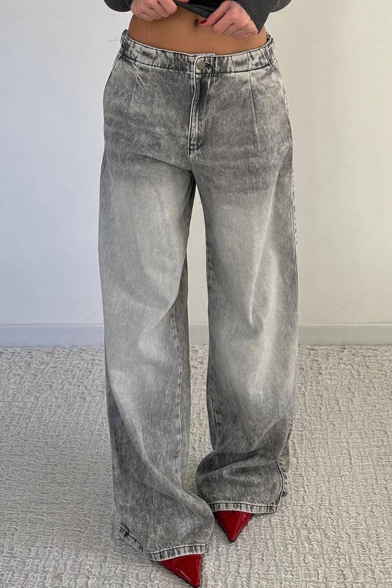 CWJP0520_LOW-RISE DISTRESSED WASHED DENIM TROUSERS