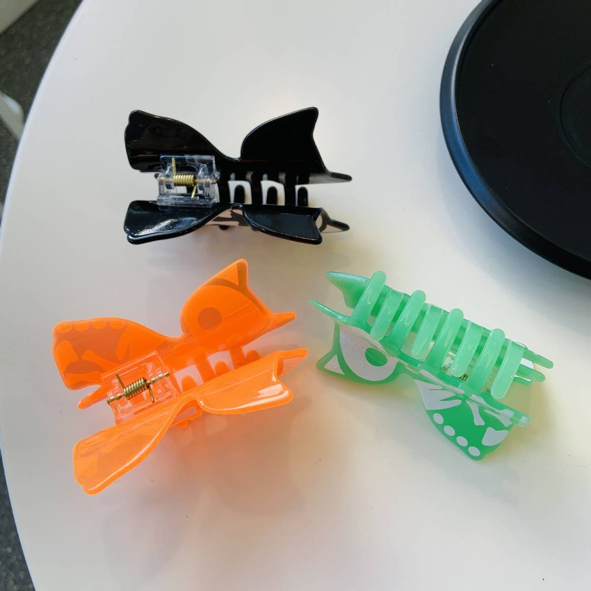 Glow Skull Pumpkin Acetate Hair Claw ? 8.3cm Clip