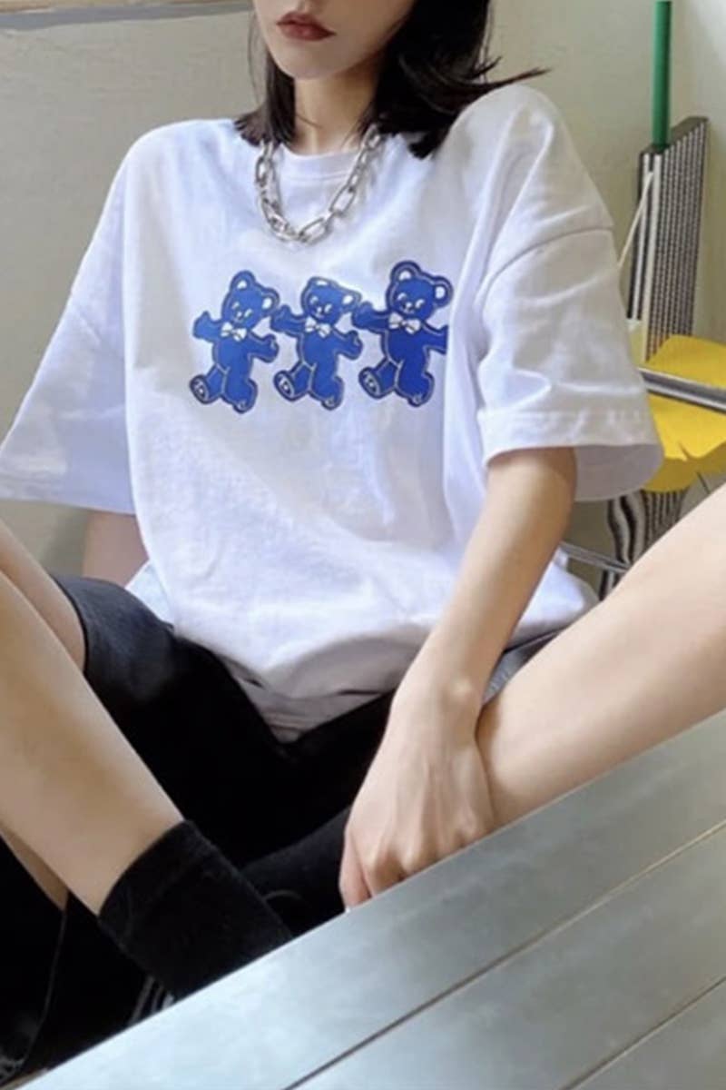 CWTTS0996_THREE BEARS PRINT SHORT SLEEVED T SHIRT