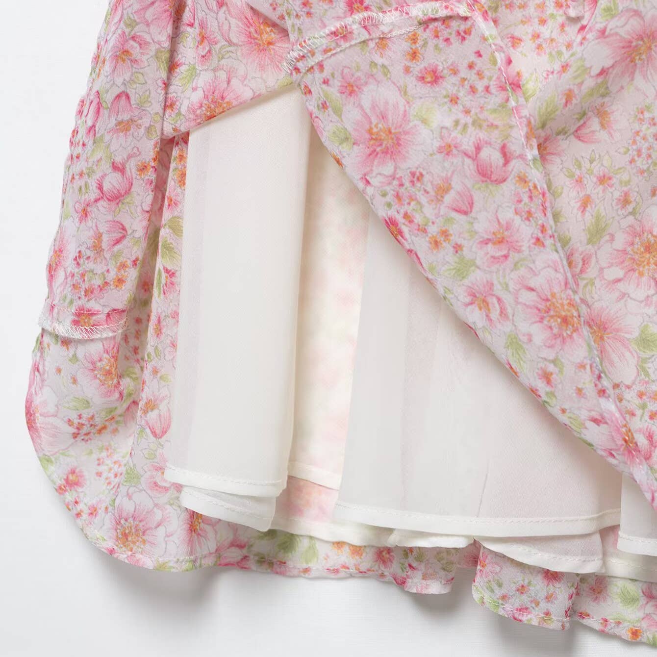 Cinched waist, lapel print lining short dress