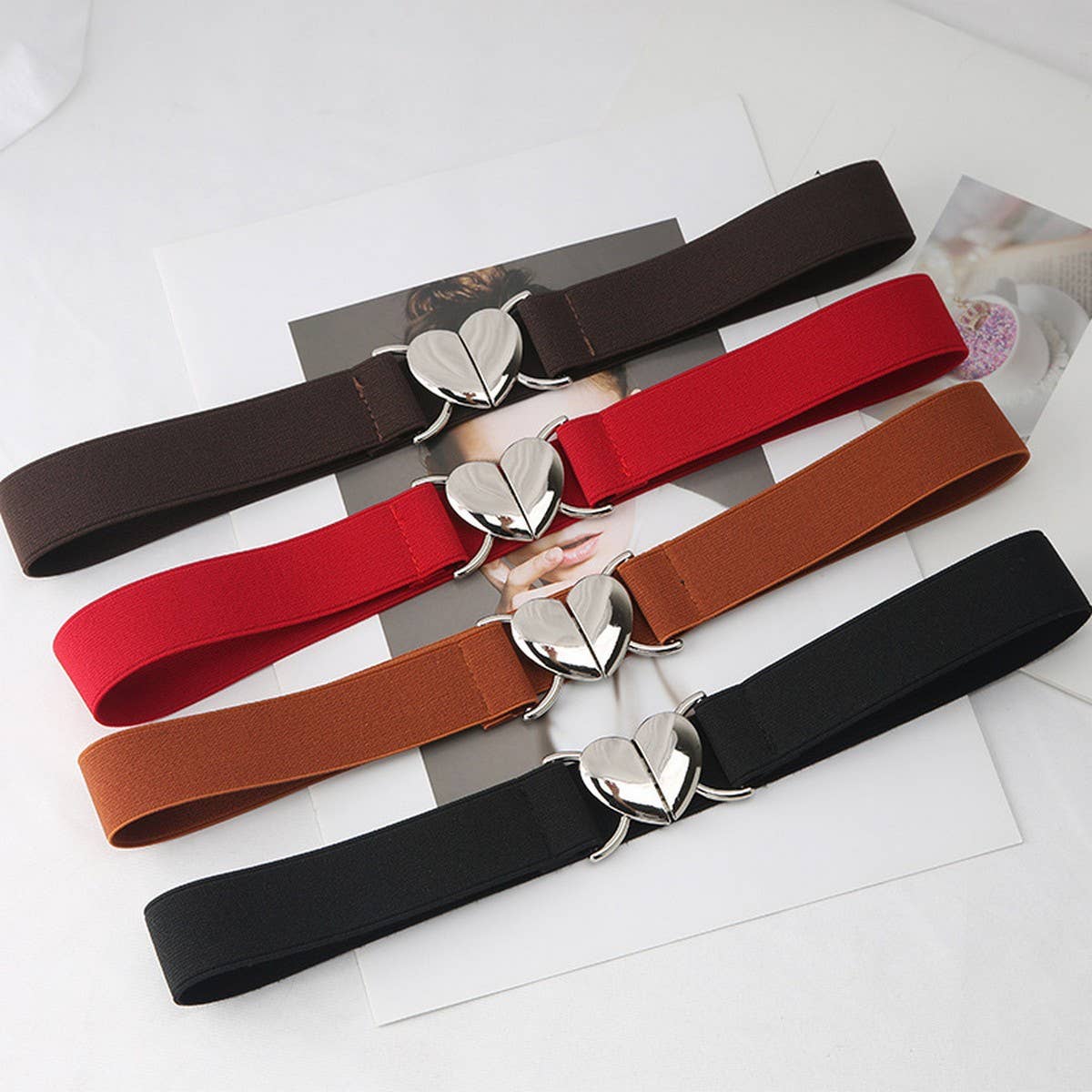 CWABE0562_LOVE BUCKLE ELASTIC BELT