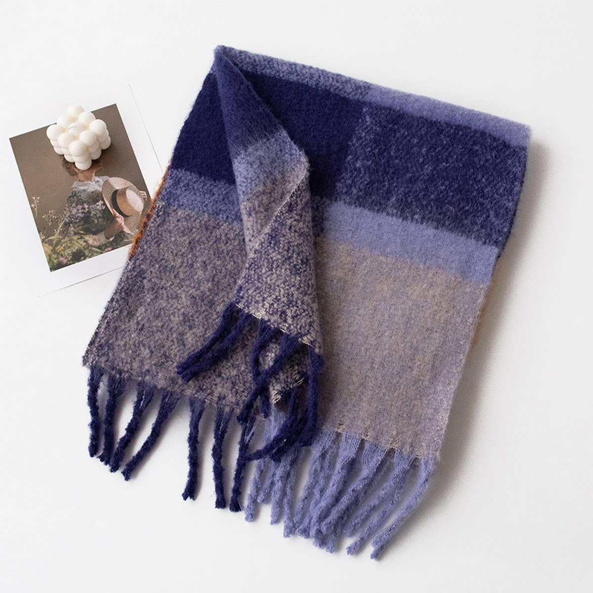 AUTUMN AND WINTER FLUFFY PLAID SCARF_CWASC1006