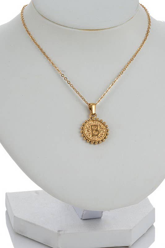 ROUND ALPHABET INITIAL PENDANT NECKLACE