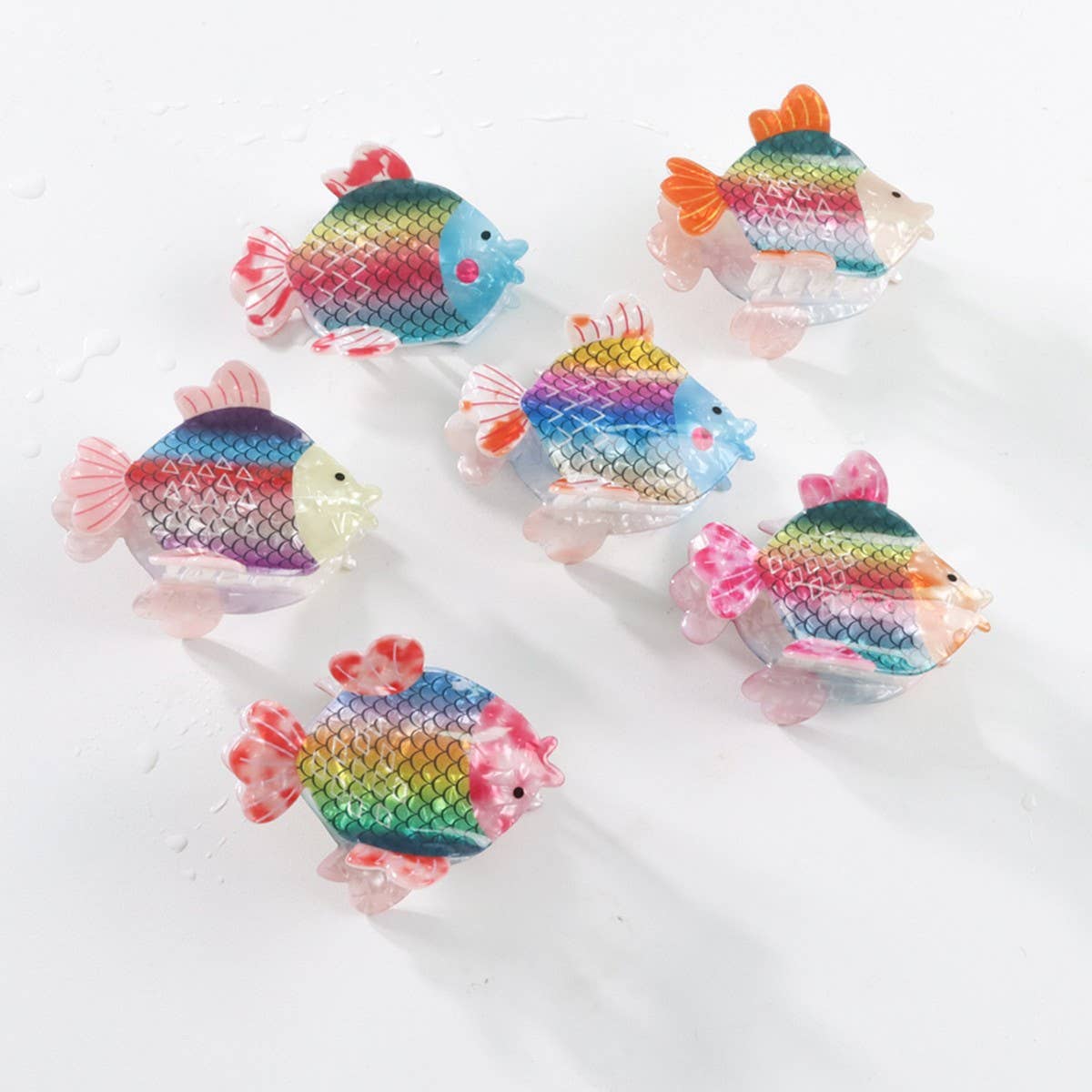 CWAHA1397_CARTOON FISH HAIR CLAW CLIP