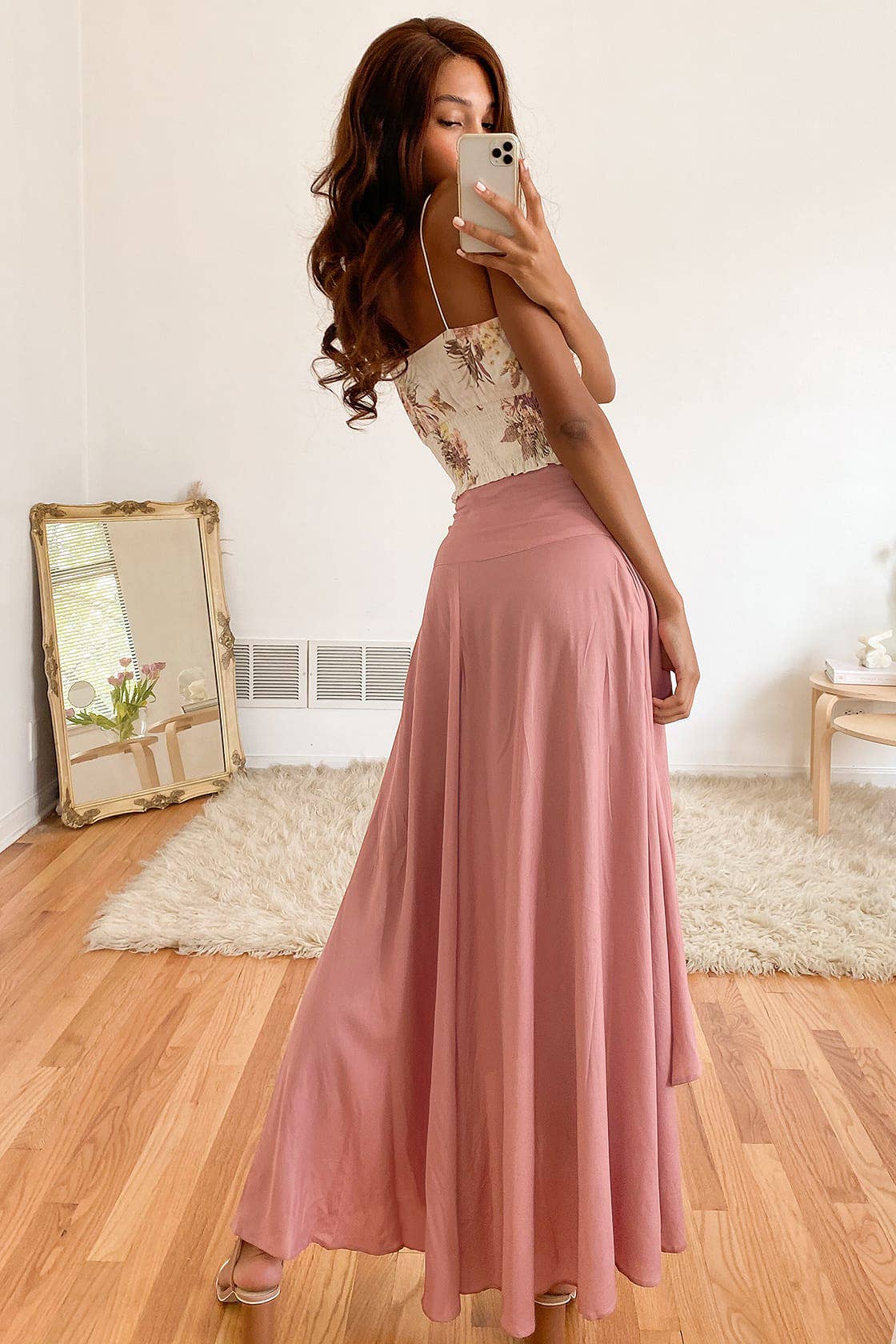 An elegant and flowing ruffled slit skirt