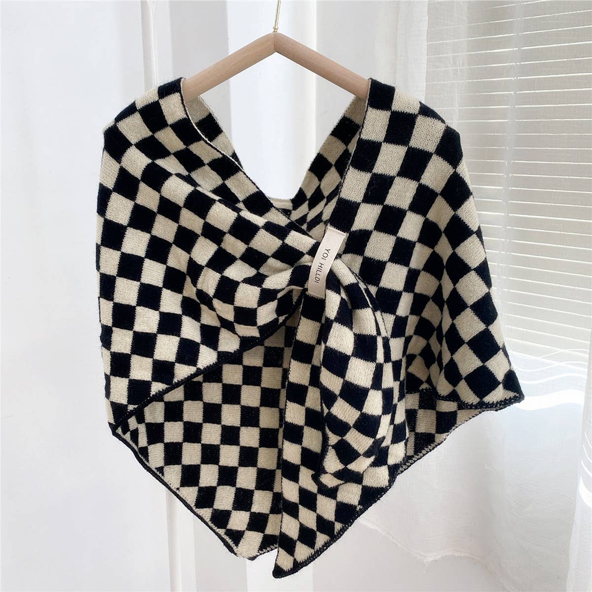 THICKENED WARM LARGE TRIANGLE SHAWL