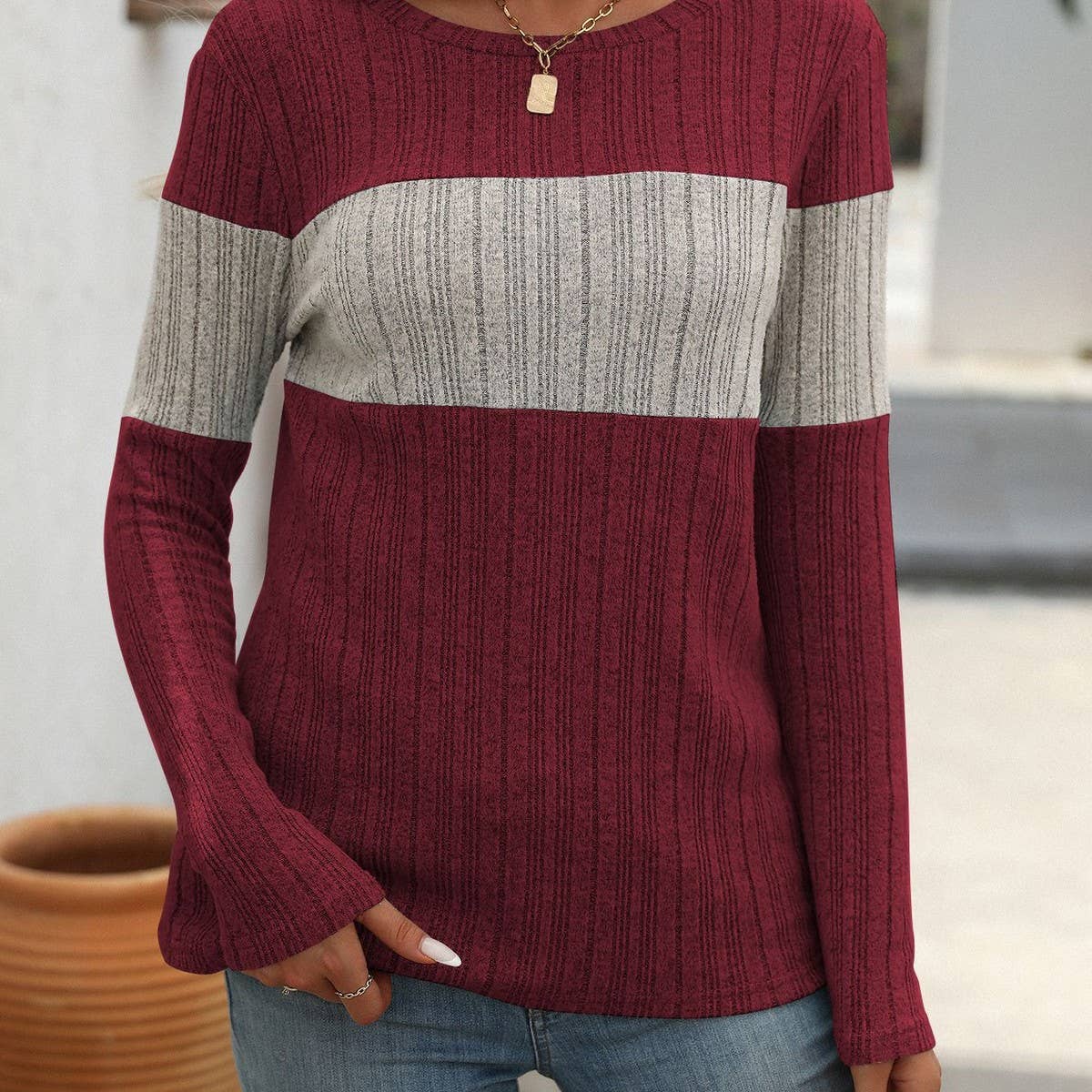 Casual color matching pit stripe T-shirt