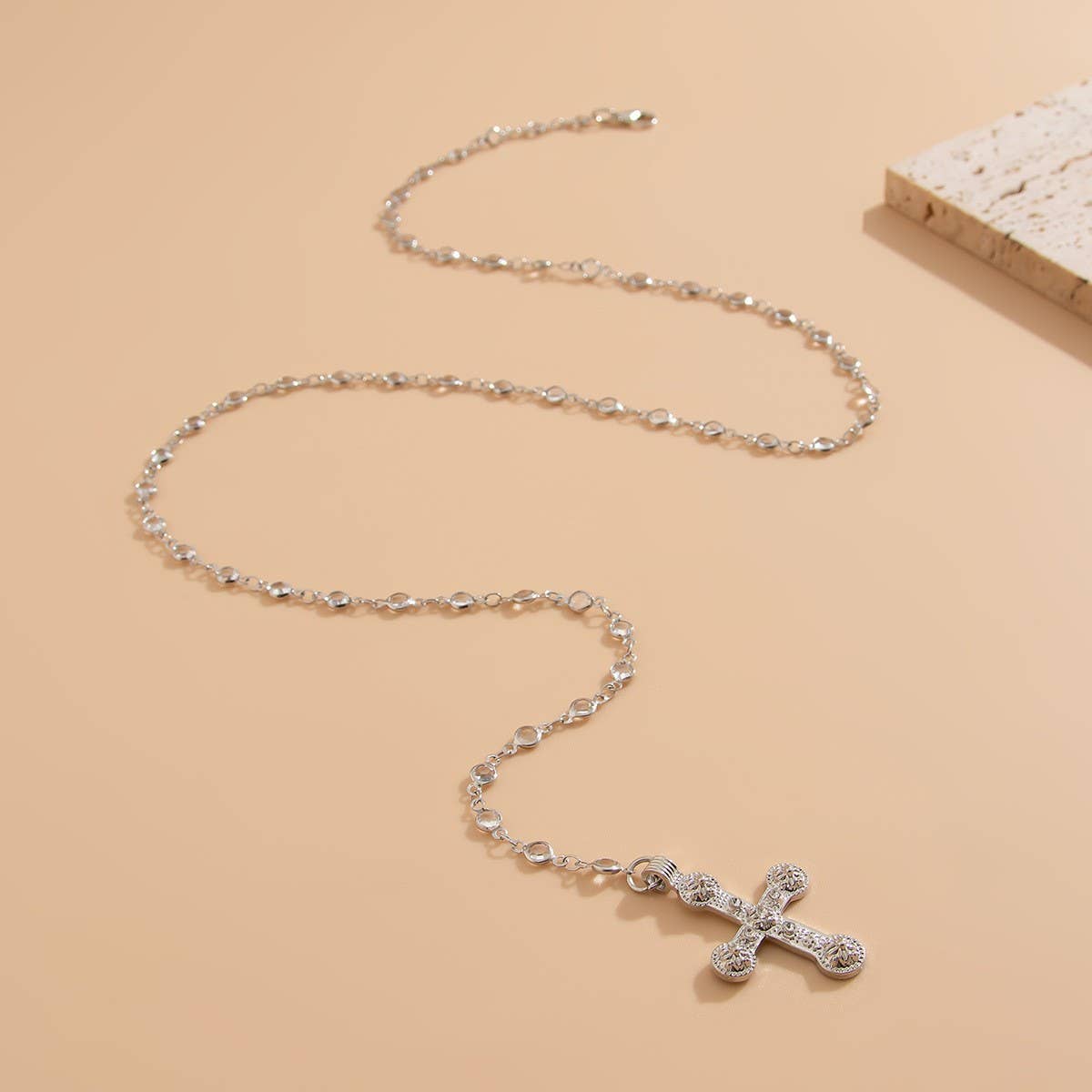 NEW FASHION BOW BEADED CLAVICLE NECKLACE
