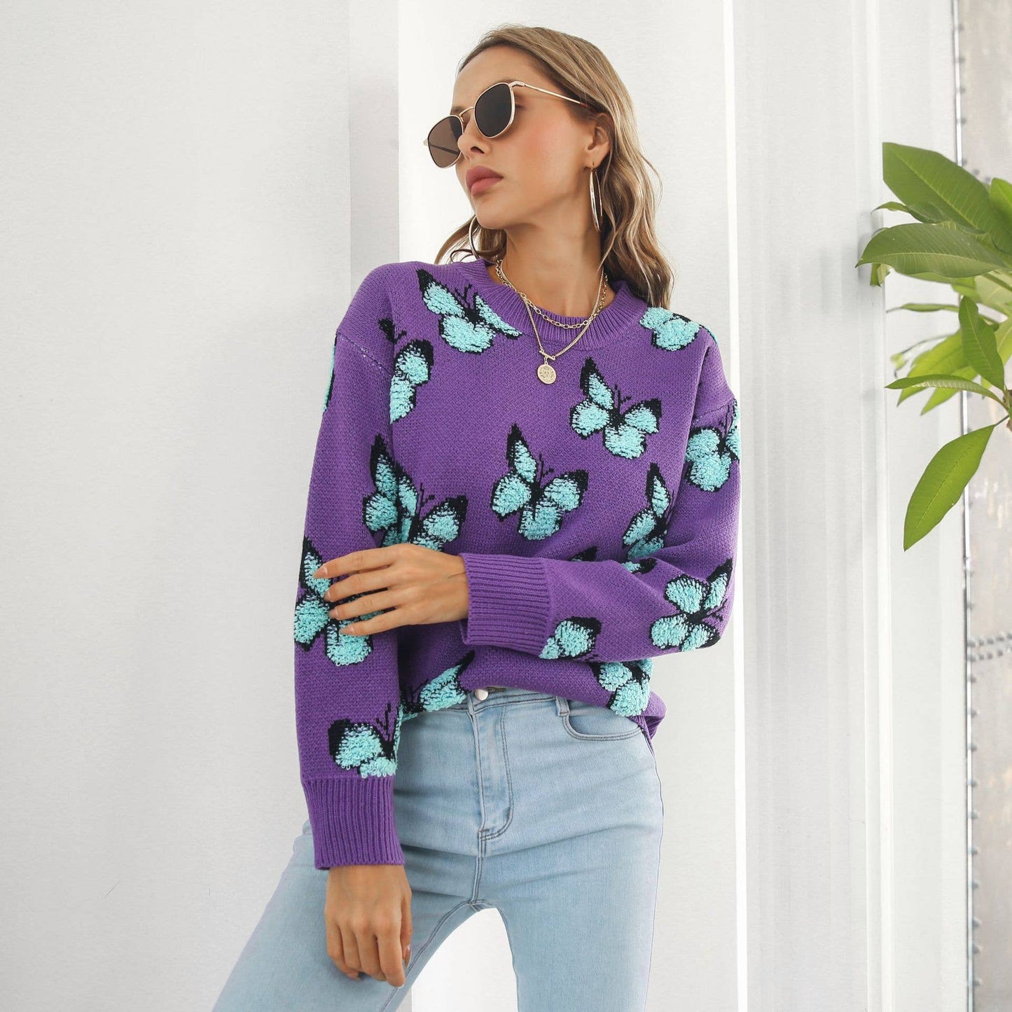 BUTTERFLY SWEATER WITH LOOSE CREW NECK PULLOVER