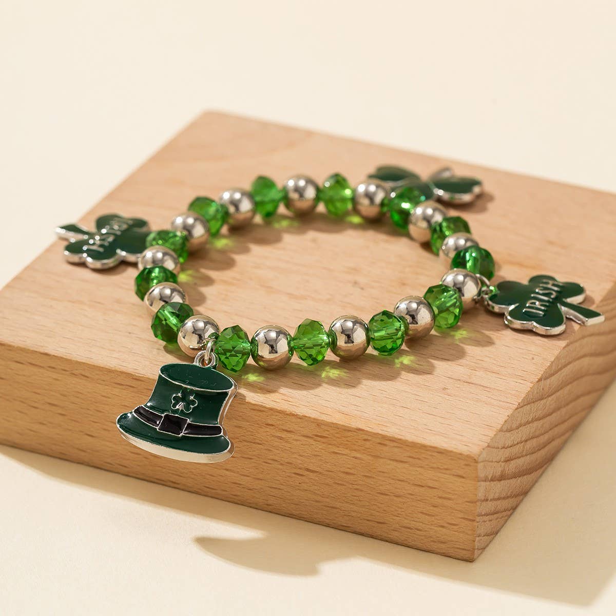 MULTI-LEAF CLOVER LETTER SIMPLE BEADED BRACELET