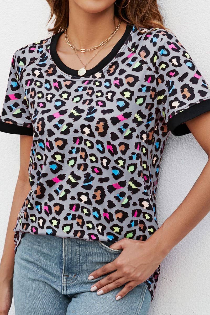 CWTBLS0348_V-Neck Short Sleeve Print Top