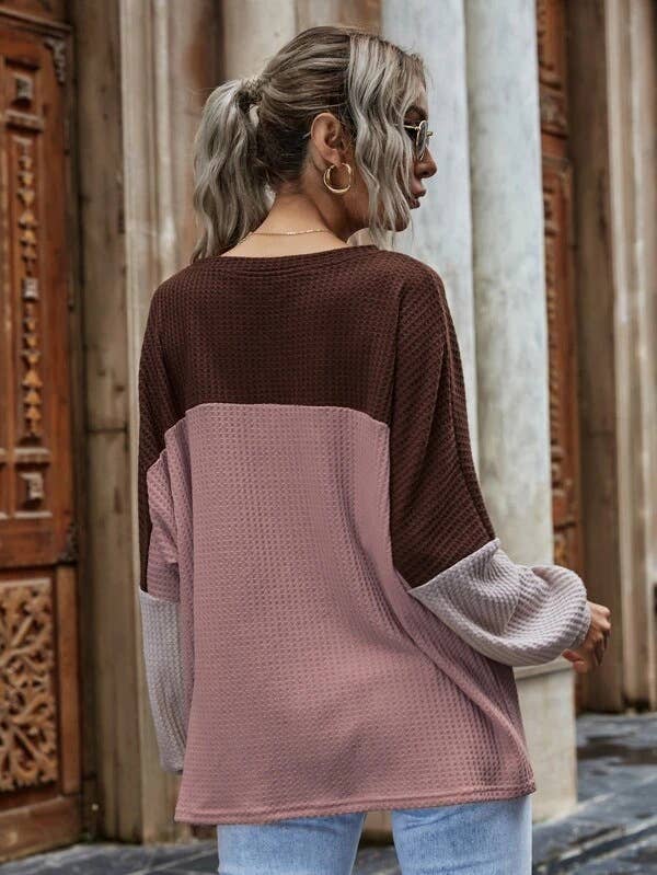 COLOR CONTRAST PATCHWORK LONG-SLEEVED CASUAL TOP