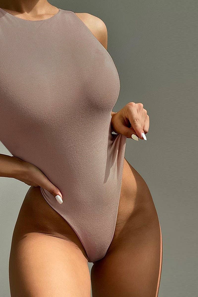 CWSBSSL0111_SOLID COLOR BODYCON SLEEVELESS TANK TOP BODYSUIT