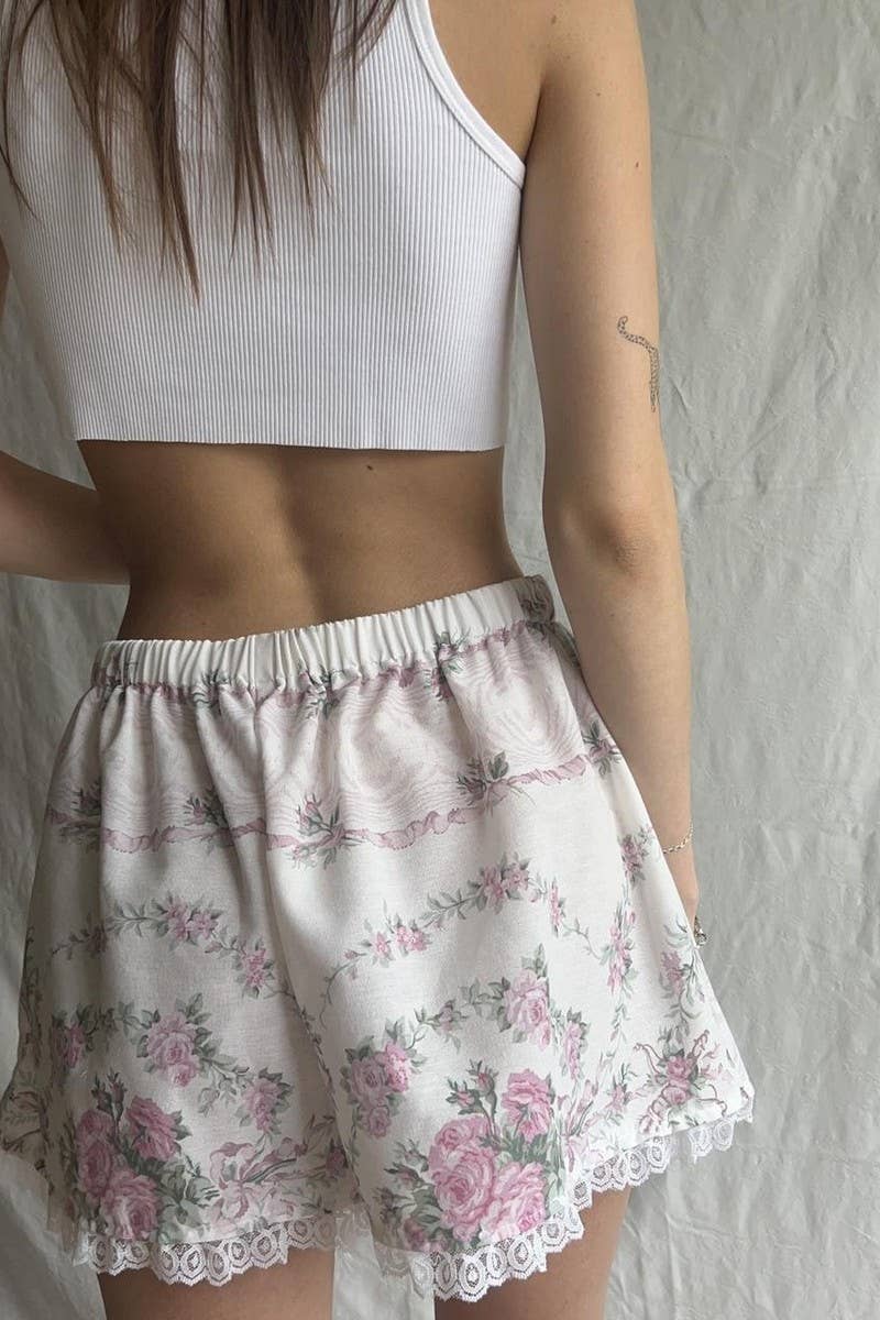 CWBSP0426_LACE PATCHWORK PRINTED BOTTOMING SHORTS