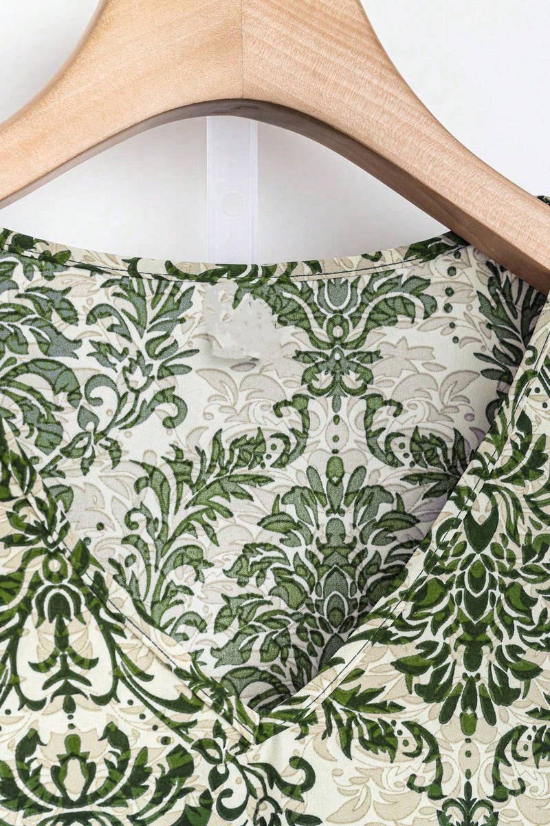 CWSS1104_LOOSE-FITTING RUFFLE SLEEVE FLORAL PRINT SUIT