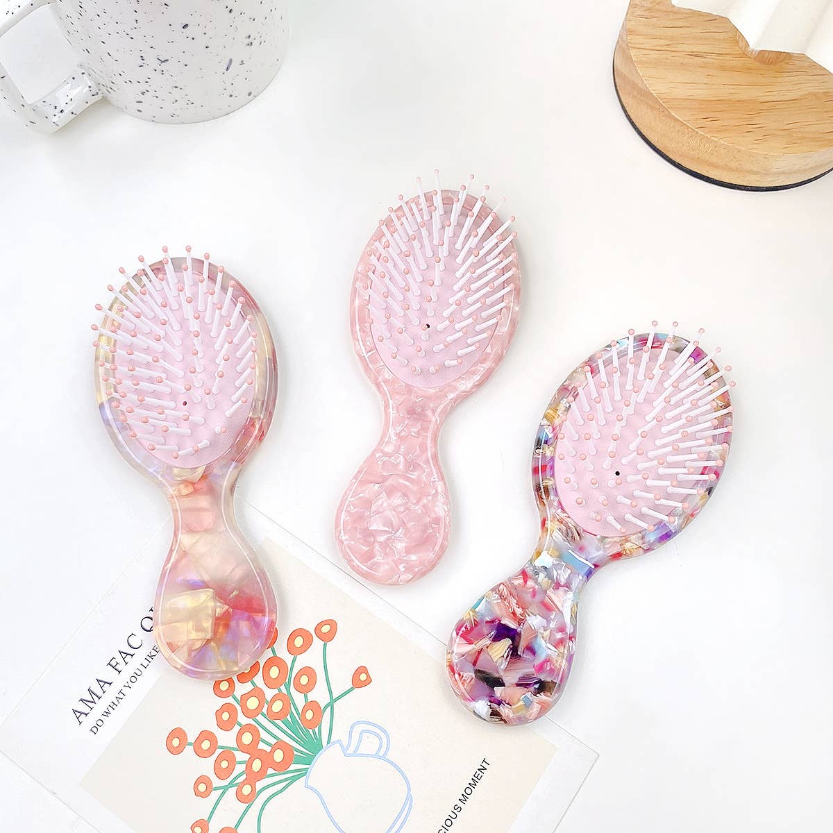 Acetic acid board children's air cushion comb
