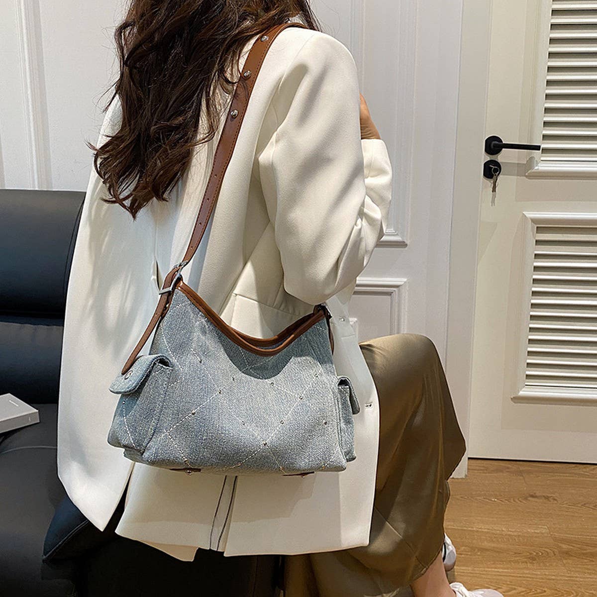 CASUAL COMMUTER POPULAR CROSSBODY BAG_CWAB3272