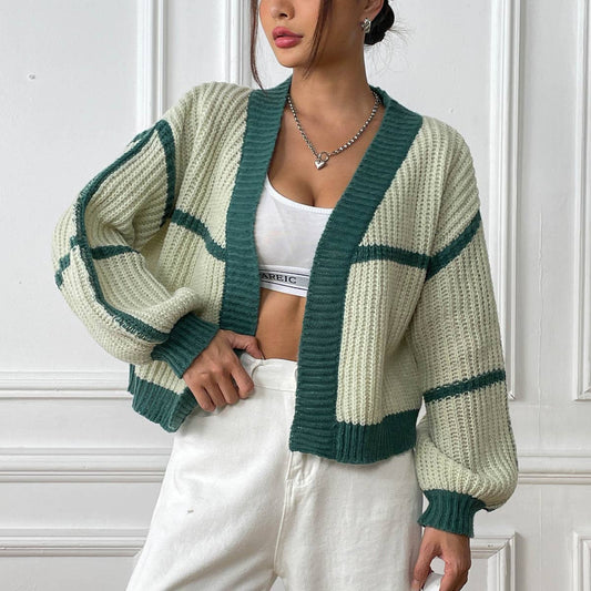 COLOR CONTRAST PATCHWORK SHORT LOOSE CARDIGAN