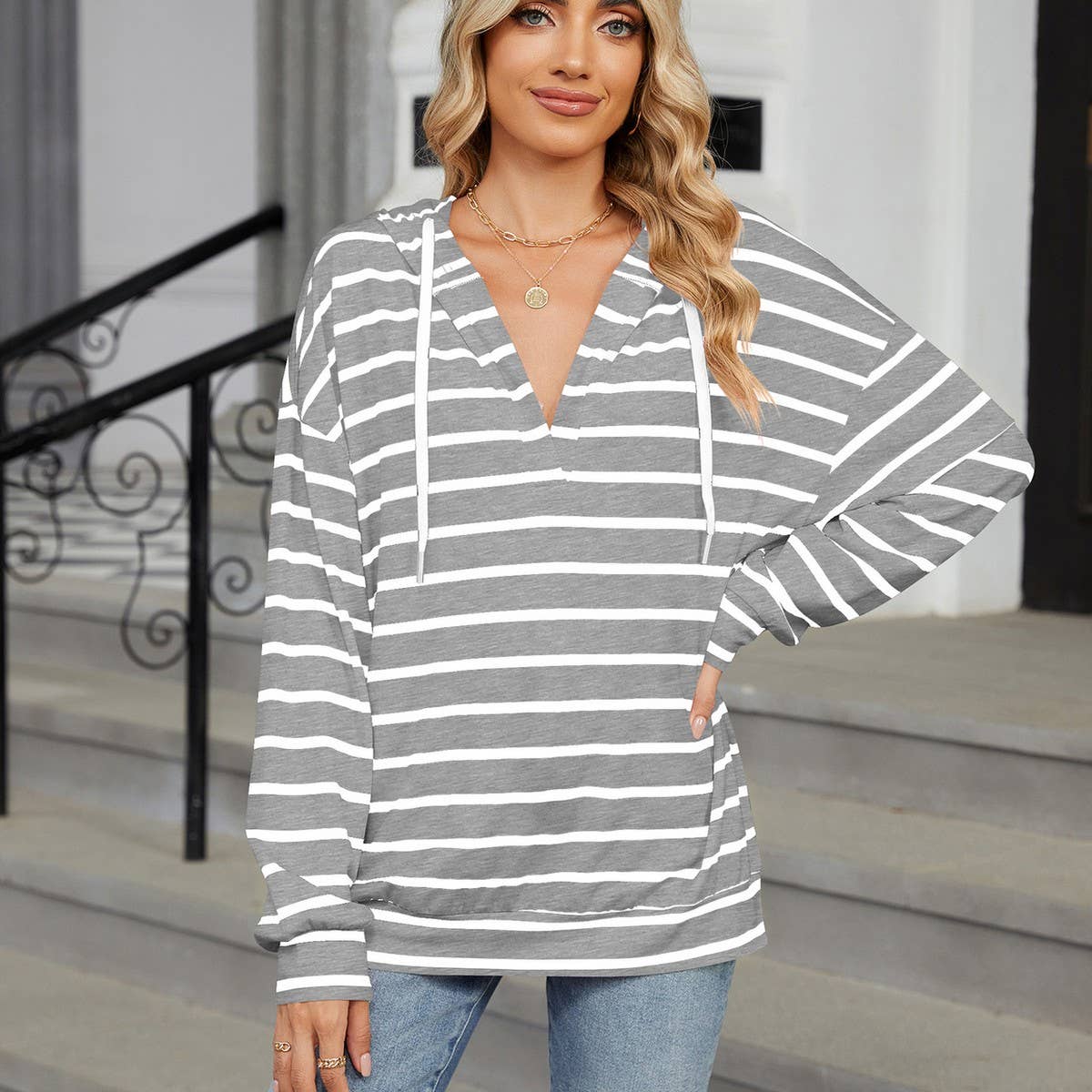 Drawstring hooded striped long-sleeved hoodie