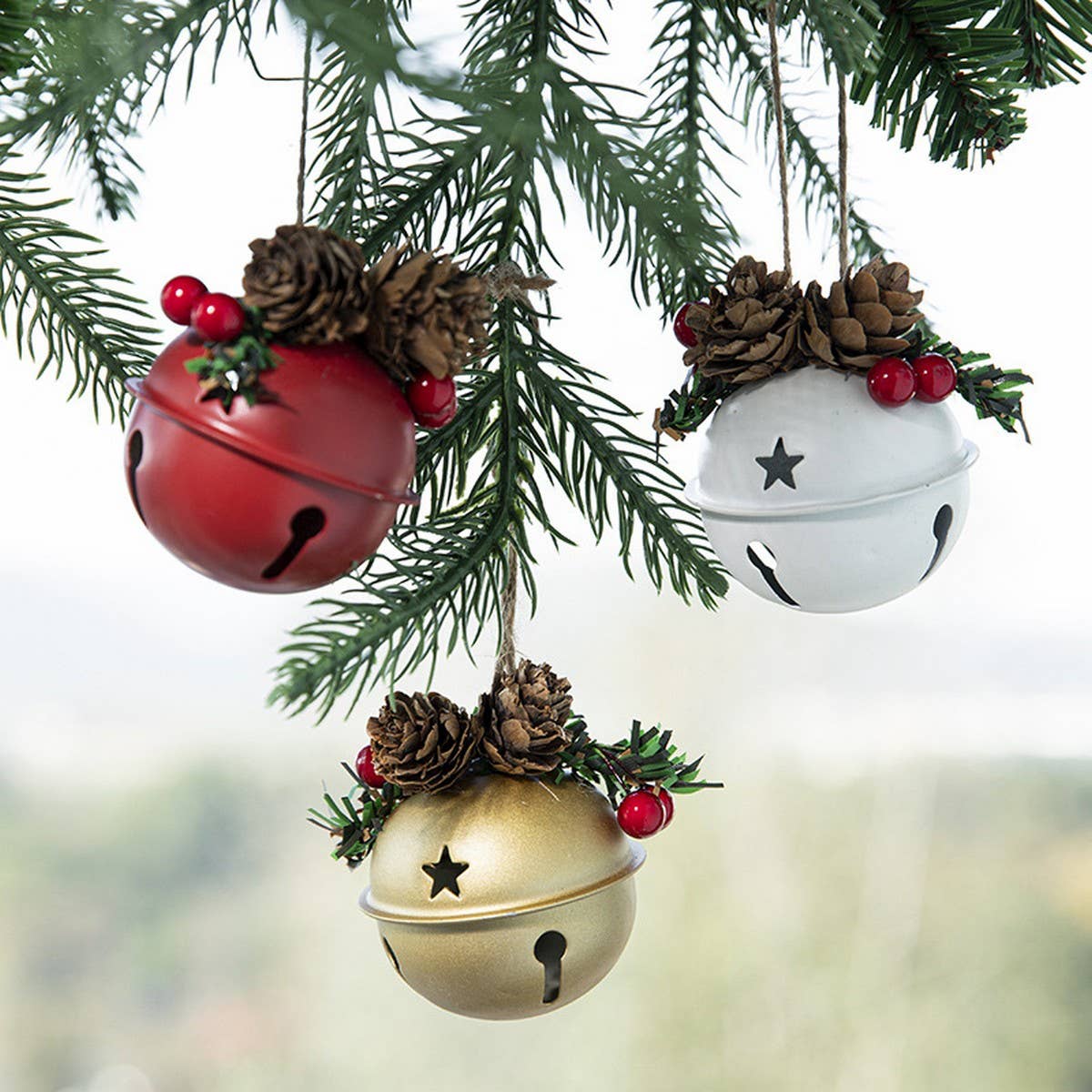 CWMM10373_CHRISTMAS GOLD RED BELL  NORDIC TREE DECOR