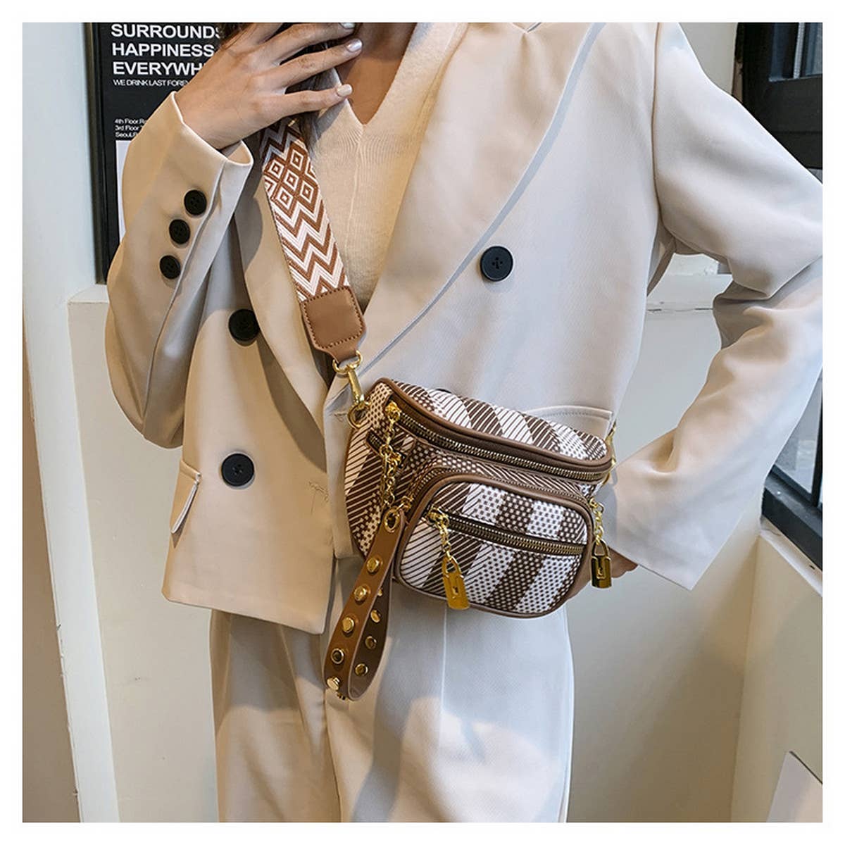 2024 NEW MULTI-LAYER ZIPPER RIBBON CHEST BAG_CWAB2086