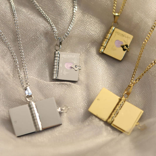 Butterfly Heart Book Opening Fashion Necklace_CWMM5672
