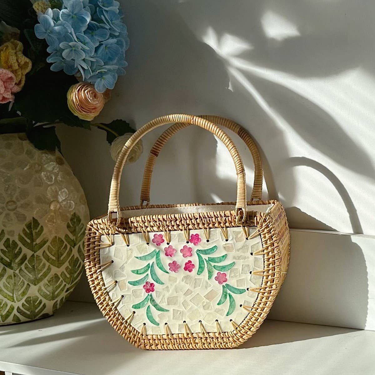 HANDMADE RATTAN BASKET SHELL STORAGE HANDBAG