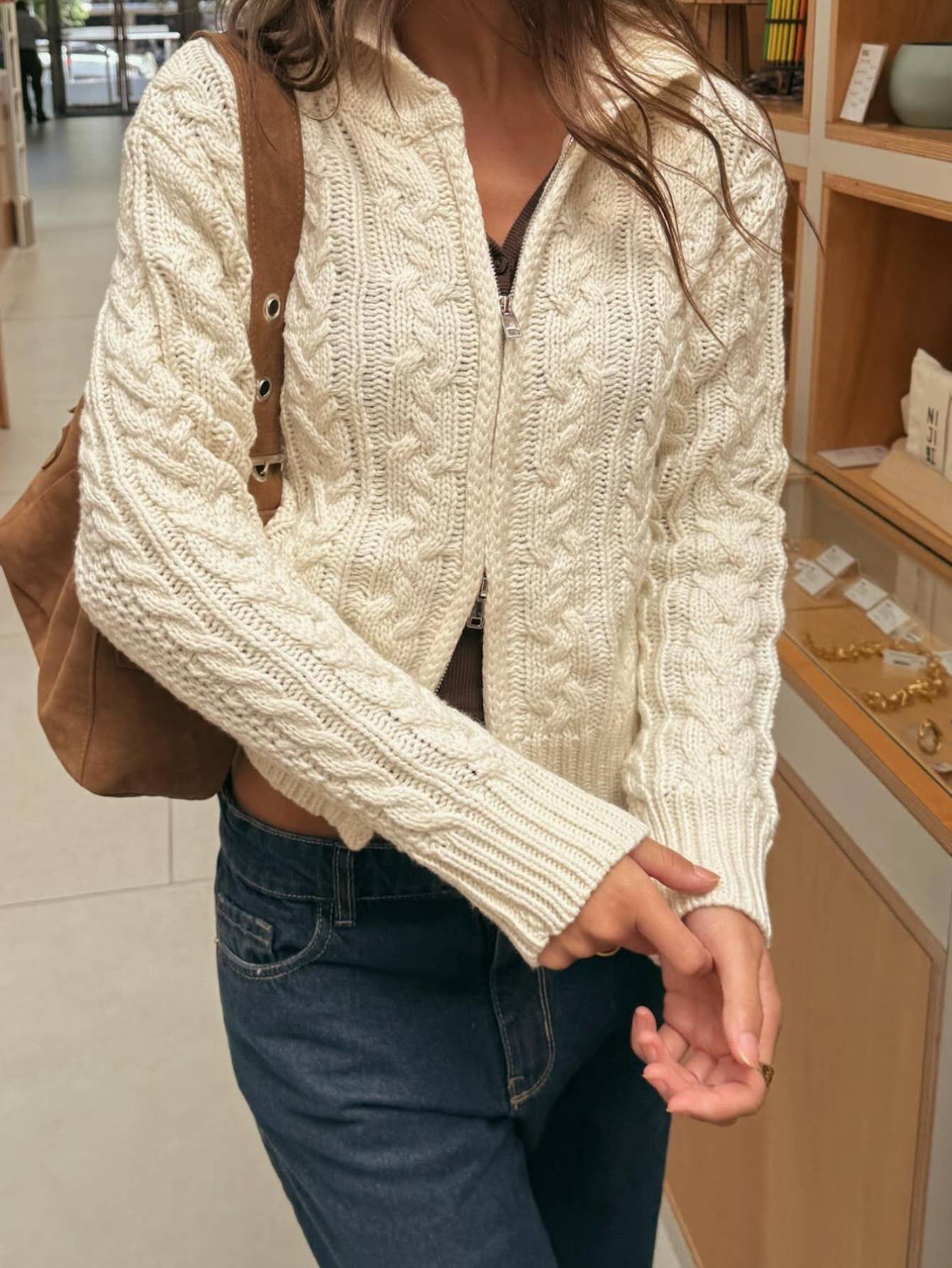 Casual commuting long sleeve solid color sweater