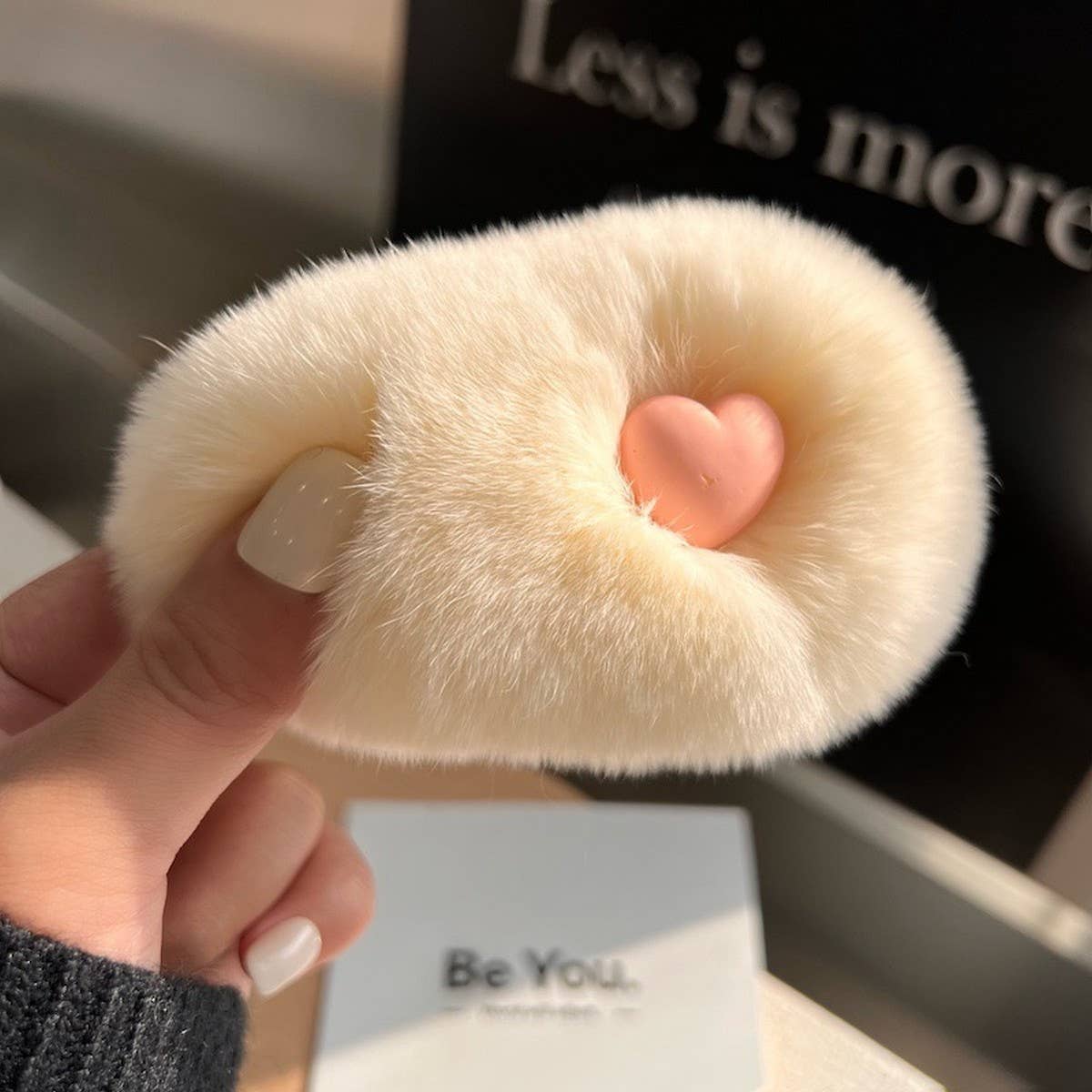 DESIGN PERSONALITY CUTE PLUSH GIRL LOVE HAIR CLIP