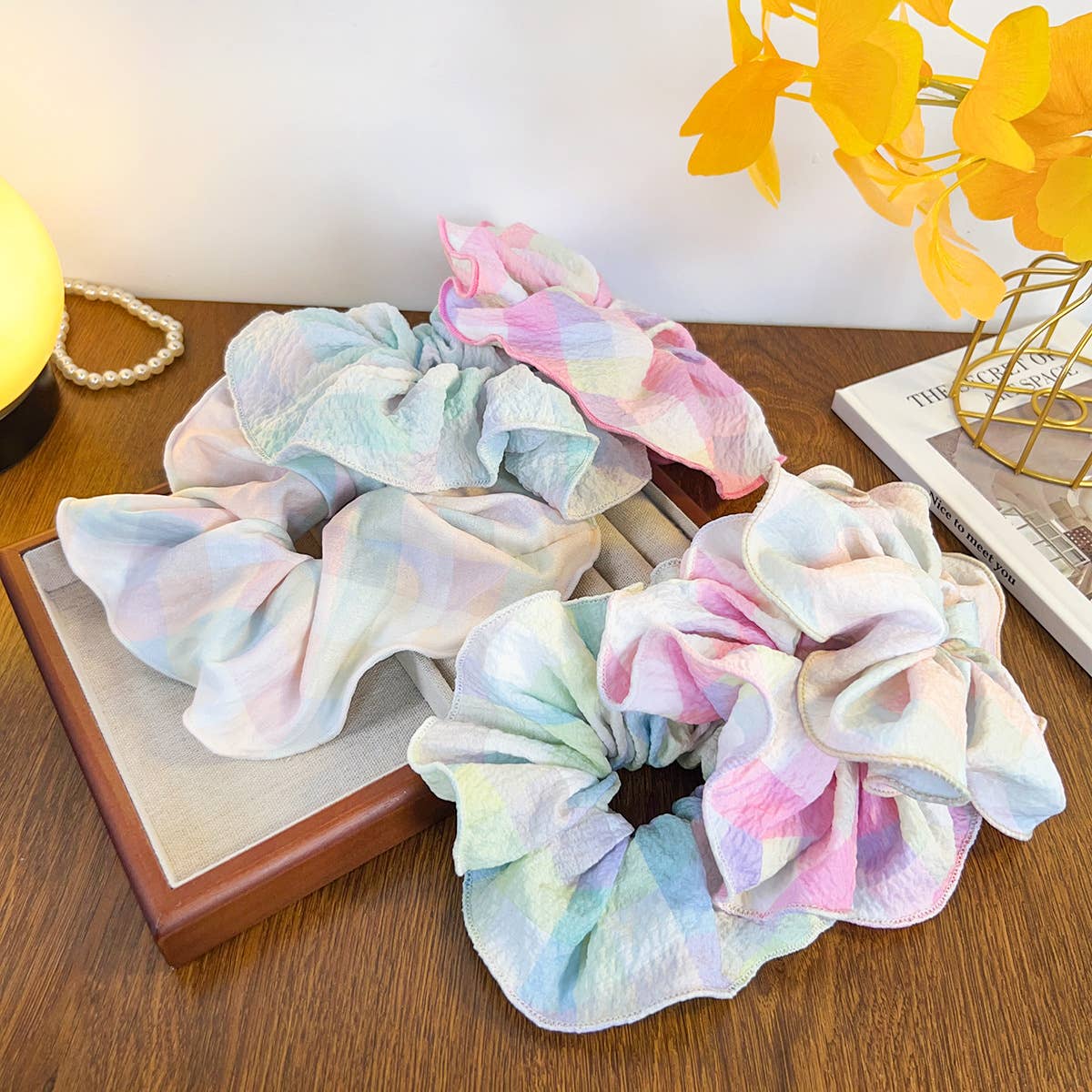 French pleated fabric large intestine hair band