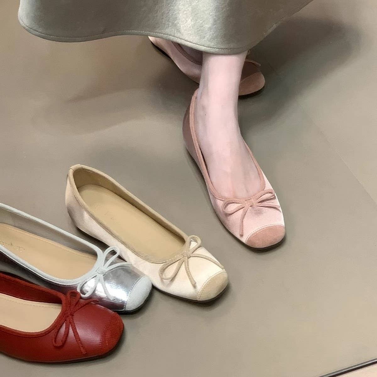 Ballet Mary Janes with Hidden Wedge & Bow_CWSHF0152