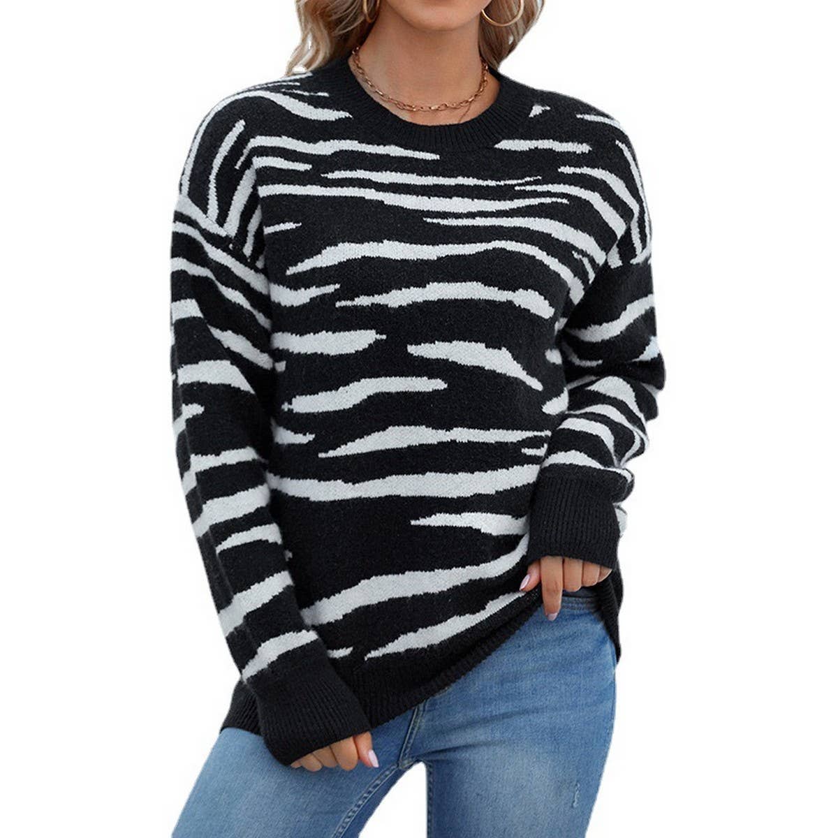 Crew-neck pullover zebra print sweater