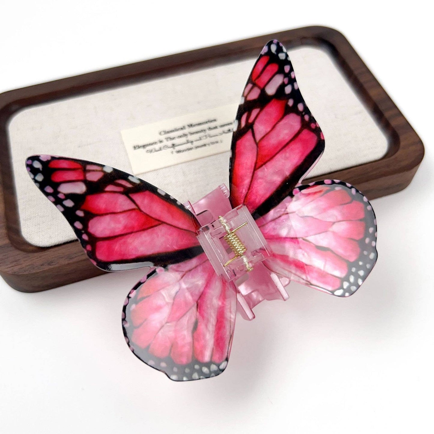 Hairpins with the simulated butterfly temperament