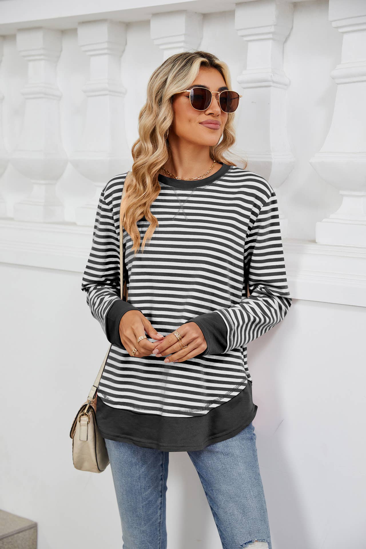 Crew-neck striped long-sleeved hoodie