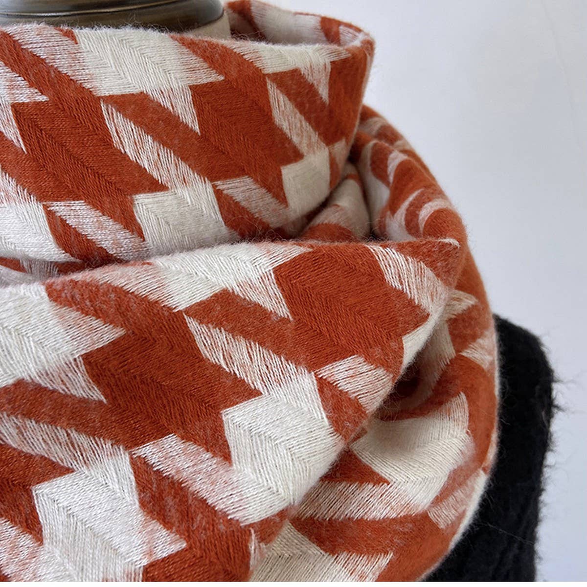 Houndstooth Tassel Scarf - Thick Winter Wrap