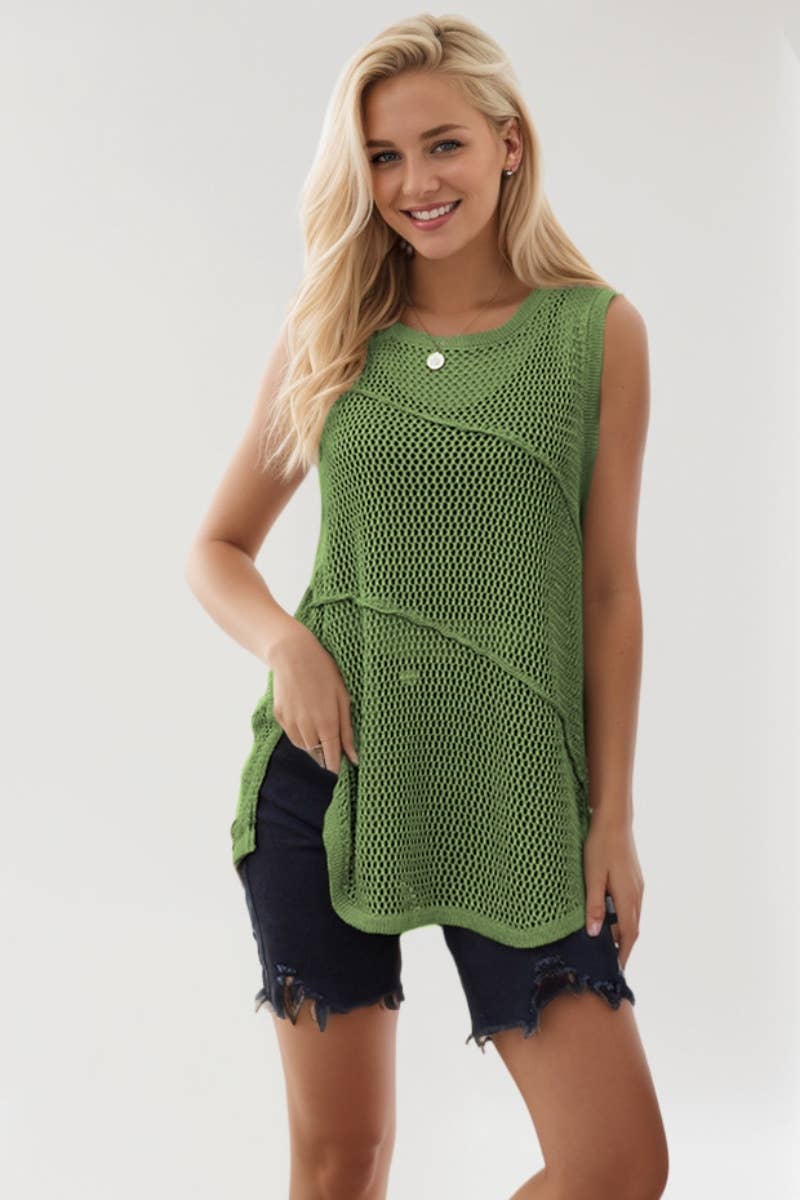 CWTBLSL0297_CUT-OUT SLEEVELESS KNIT CREW NECK TOP