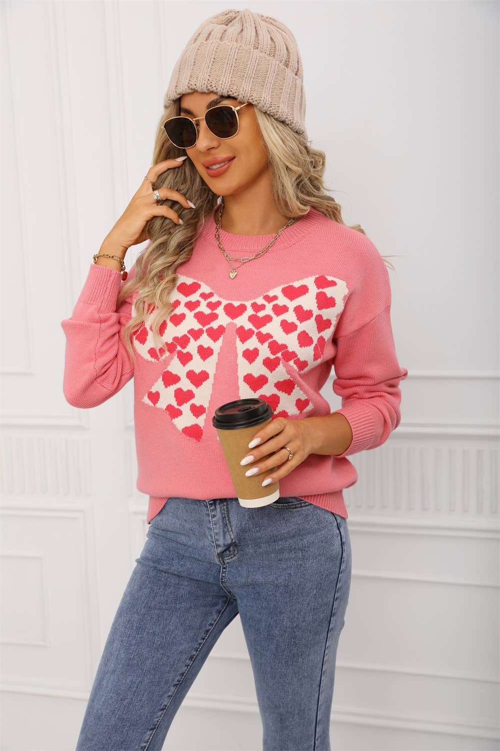 Bow-shaped heart Valentine's Day knitted sweater